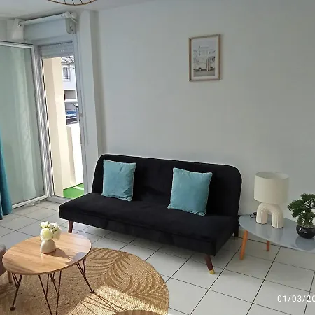 Le Marat - T3 - 57m2- 15 Min Du Futuroscope *