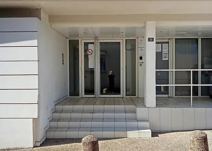 Le Marat - T3 - 57m2- 15 Min Du Futuroscope *