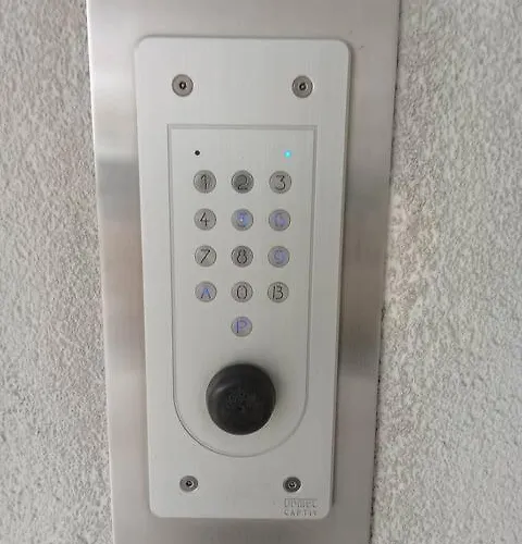 Le Marat - T3 - 57m2- 15 Min Du Futuroscope アパート ポアティエ